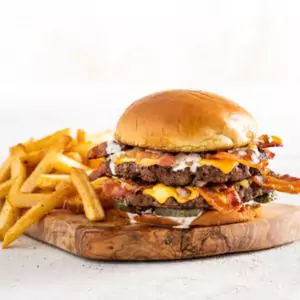Bacon Rancher Burger*